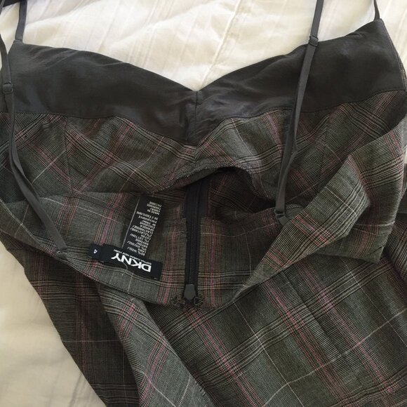 Vtg Donna Karan DKNY Spaghetti Strap Plaid Gray Red Fitted Women's Blouse Top 4 - Picture 7 of 8